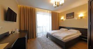 Курортные отели Amarena SPA Hotel Буковель Двухместный номер Делюкс с 1 кроватью или 2 отдельными кроватями-4