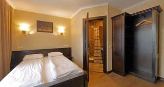 Курортные отели Amarena SPA Hotel Буковель Двухместный номер Делюкс с 1 кроватью или 2 отдельными кроватями-13