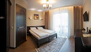 Курортные отели Amarena SPA Hotel Буковель Двухместный номер Делюкс с 1 кроватью или 2 отдельными кроватями-15